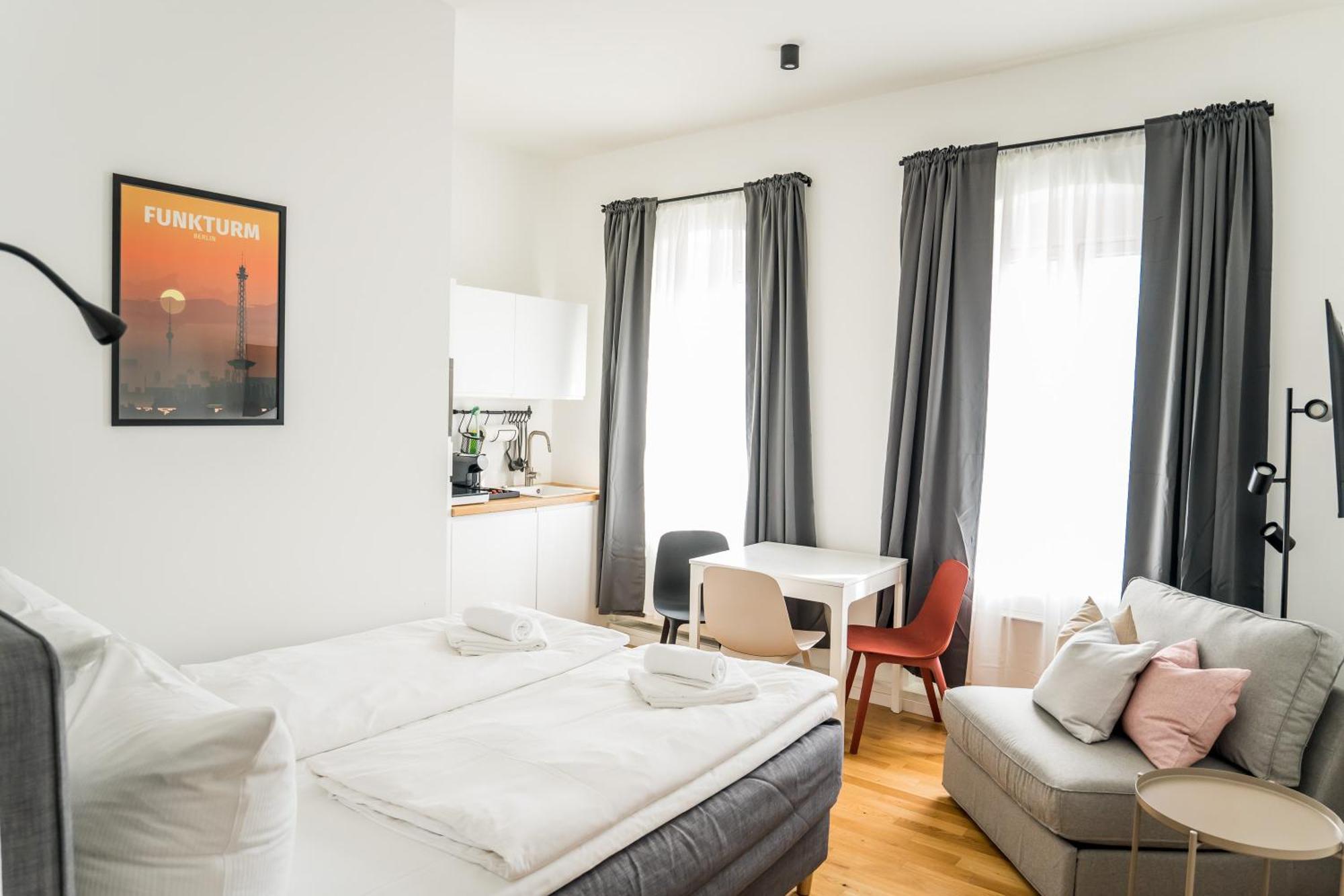 Homaris Apartments Schlueterstrasse Berlin Extérieur photo