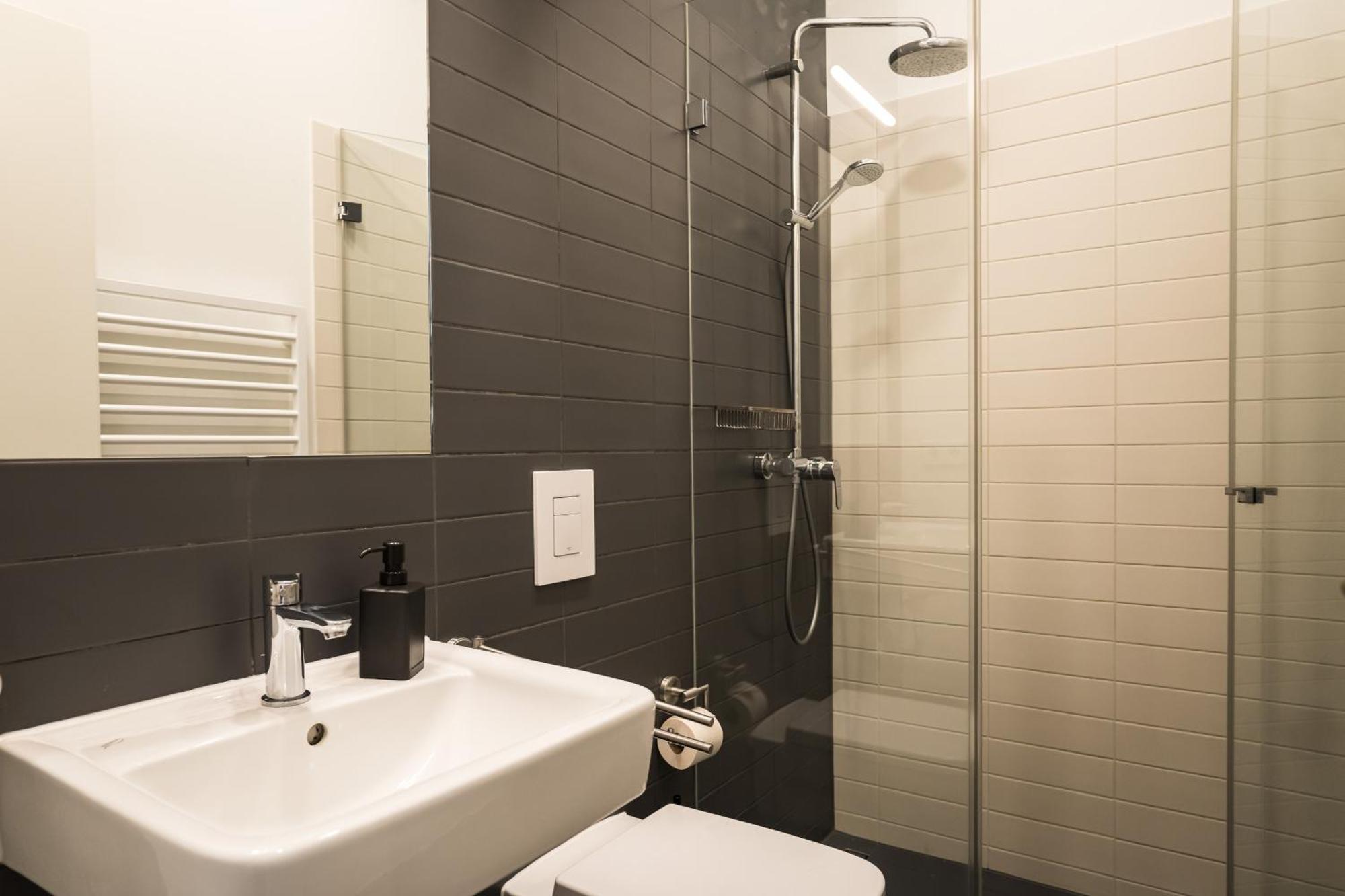 Homaris Apartments Schlueterstrasse Berlin Extérieur photo
