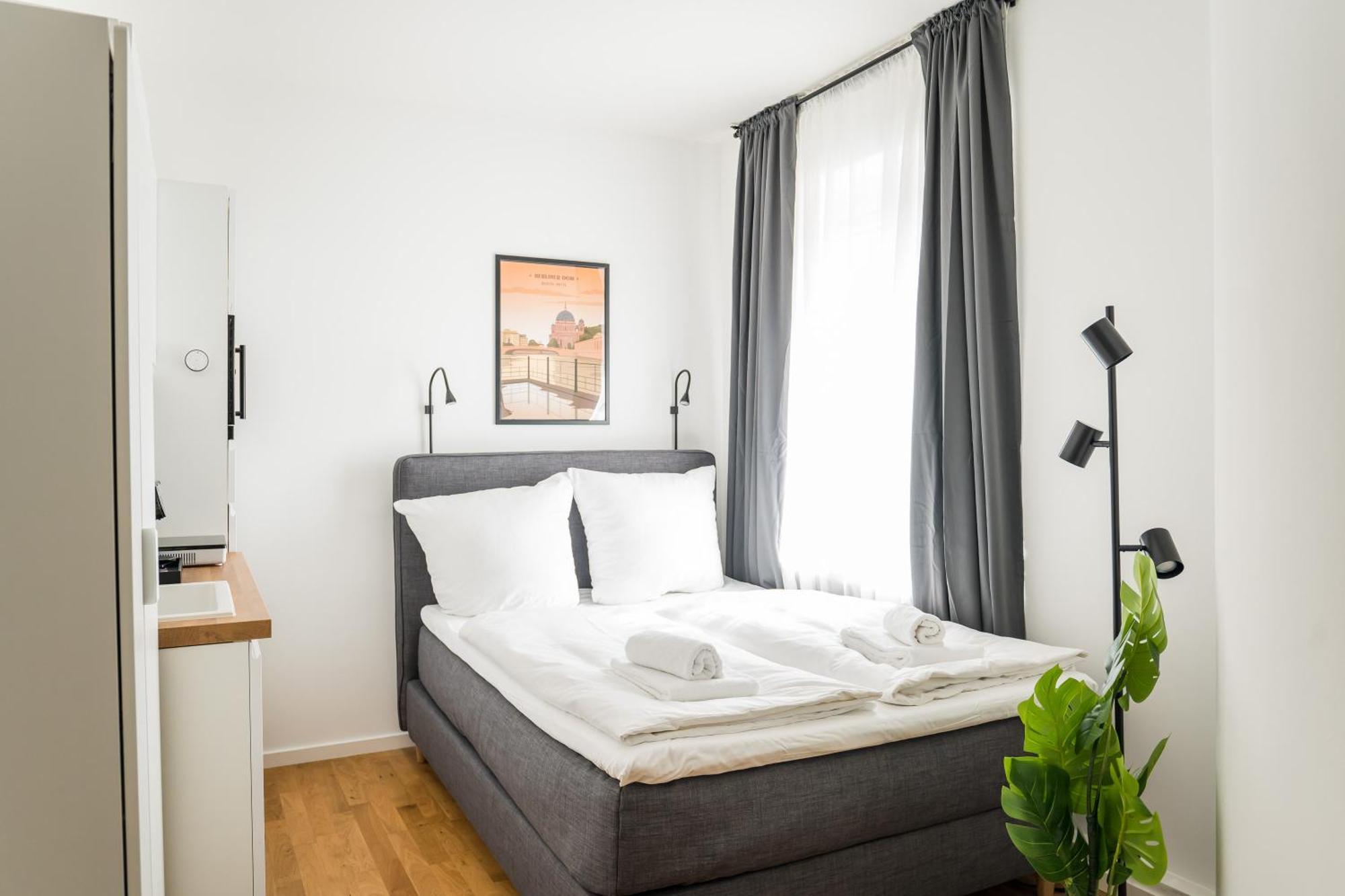 Homaris Apartments Schlueterstrasse Berlin Extérieur photo