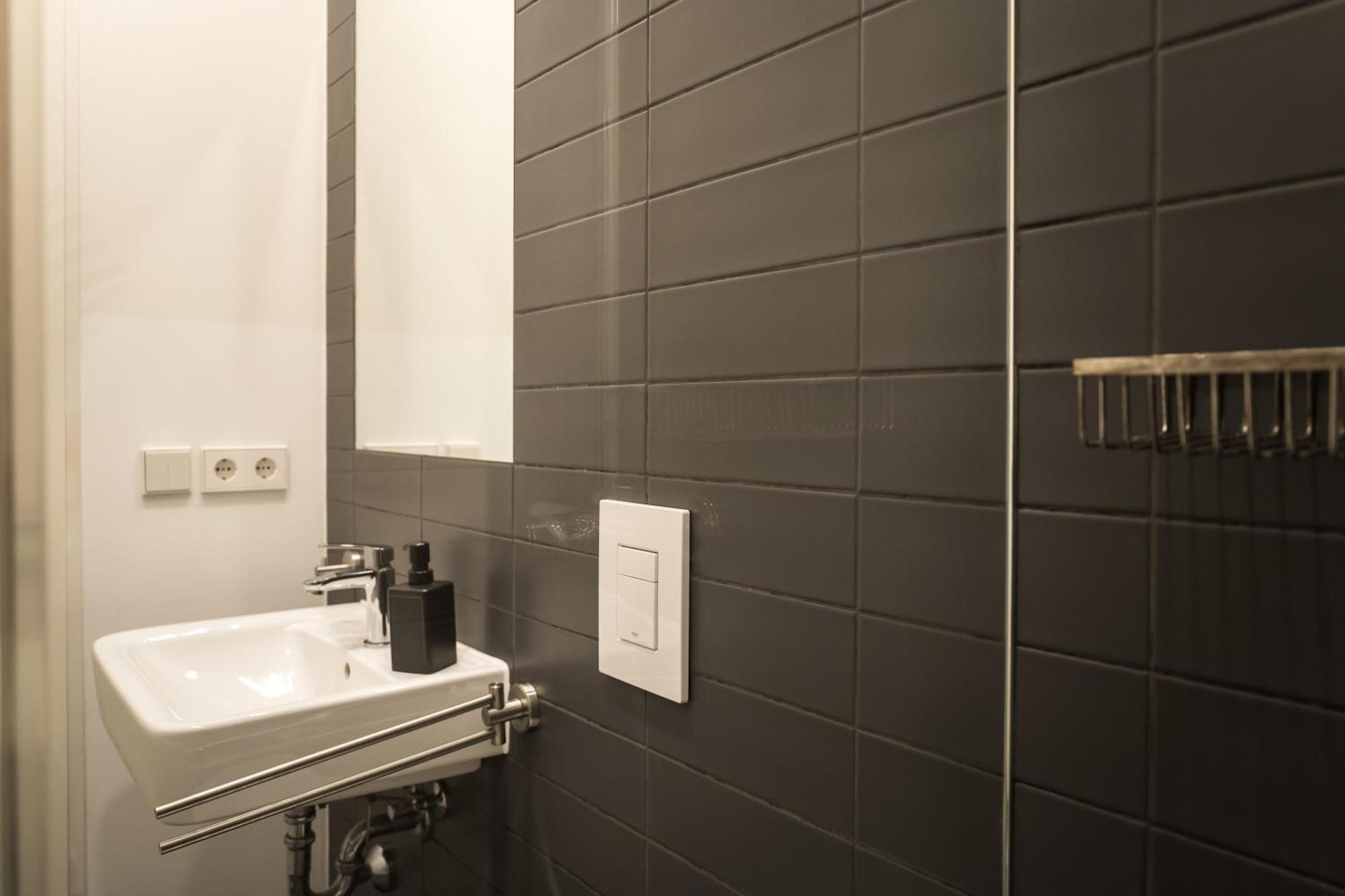 Homaris Apartments Schlueterstrasse Berlin Extérieur photo