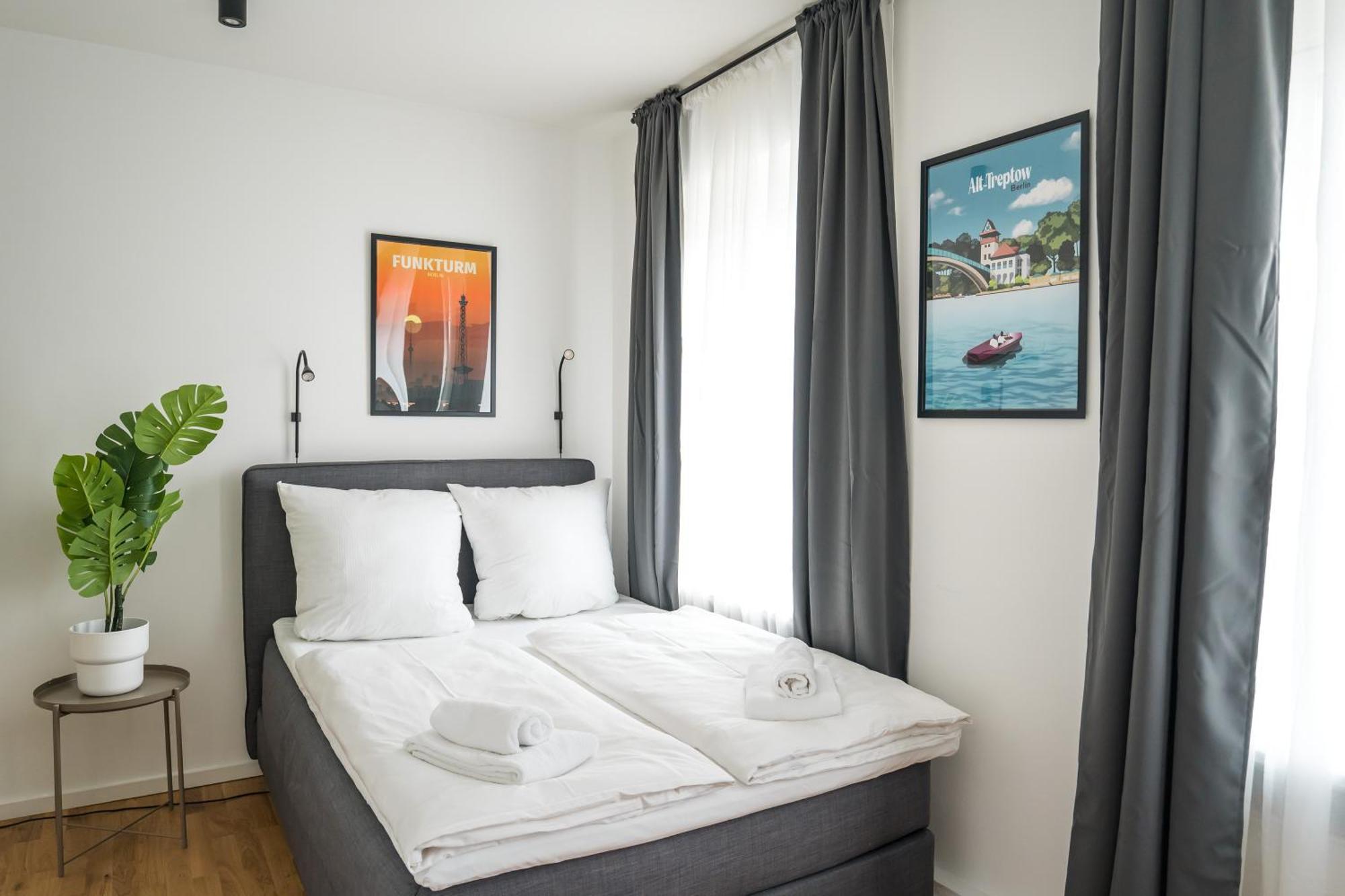 Homaris Apartments Schlueterstrasse Berlin Extérieur photo